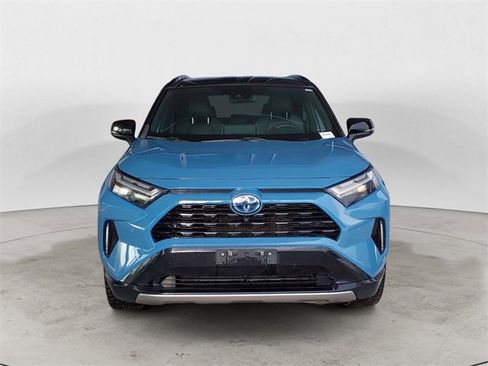 Used 2022 Toyota RAV4 XSE image 8