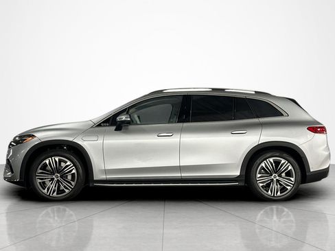 New 2026 Mercedes-Benz EQS 400 4MATIC SUV image 2