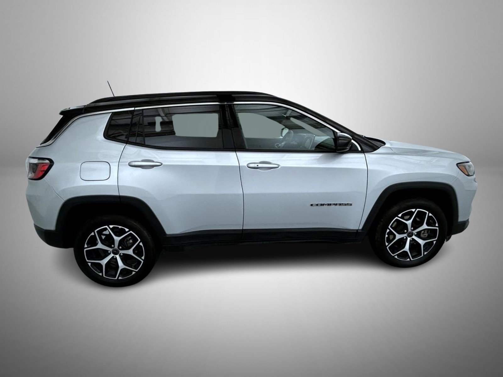 Certified 2025 Jeep Compass Limited AWD/4WD image 4