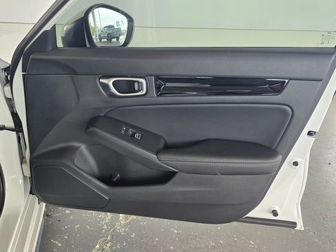 Used 2023 Honda Civic EX-L image 21