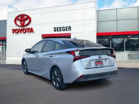Used 2021 Toyota Prius Limited image 7