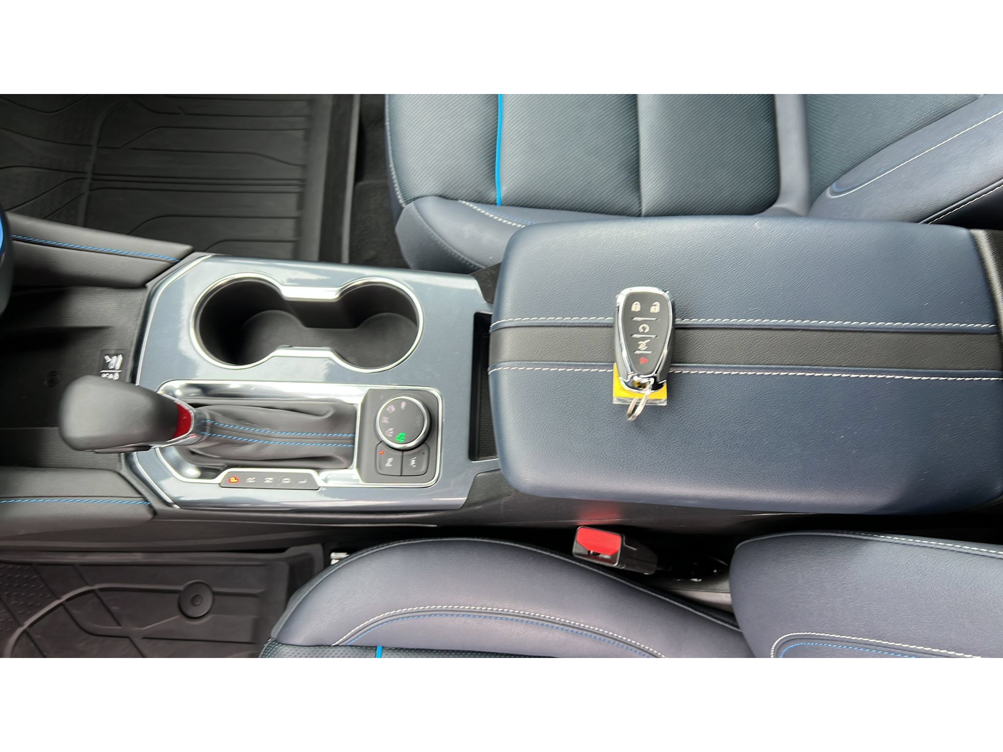 Certified 2025 Chevrolet Blazer RS w/ Enhanced Convenience Package AWD/4WD image 20