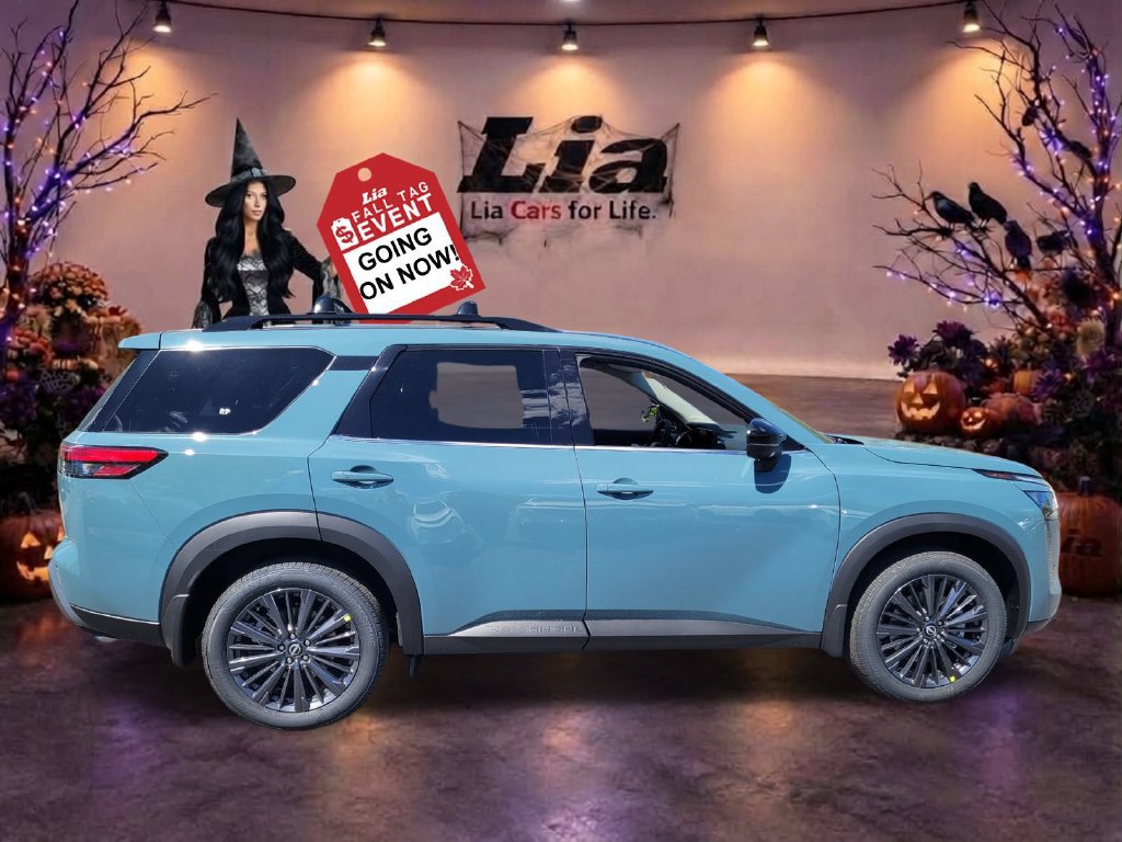 New 2026 Nissan Pathfinder SL AWD/4WD image 2