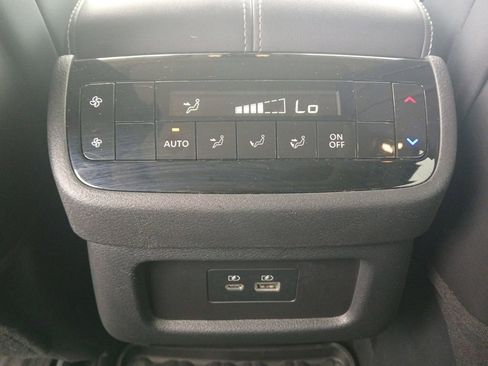 Used 2025 INFINITI QX60 Pure FWD image 11
