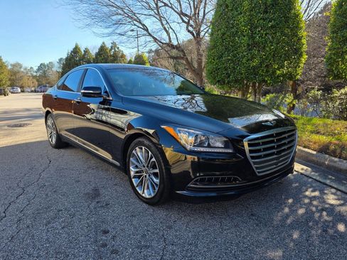 Used 2016 Hyundai Genesis 3.8 image 7