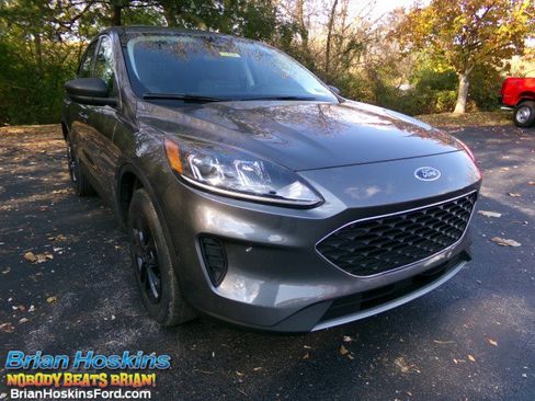 Used 2022 Ford Escape SE w/ Convenience Package image 1