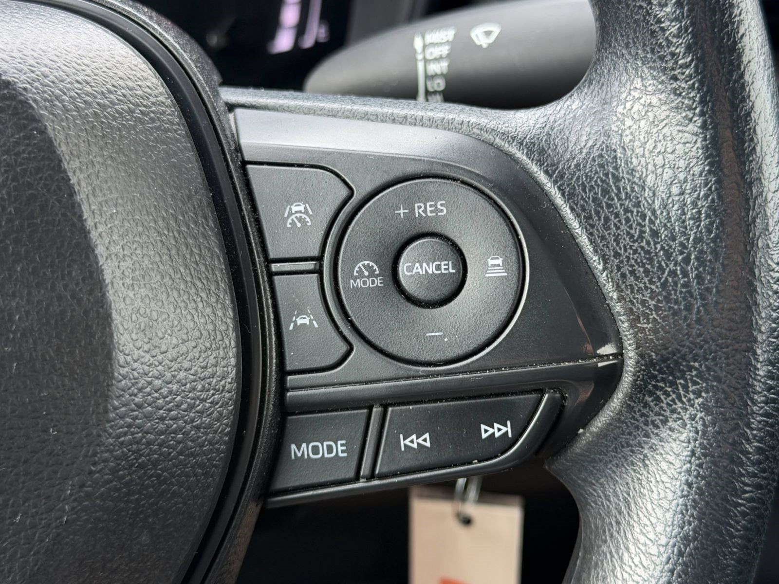 Used 2026 Toyota Corolla LE FWD image 19