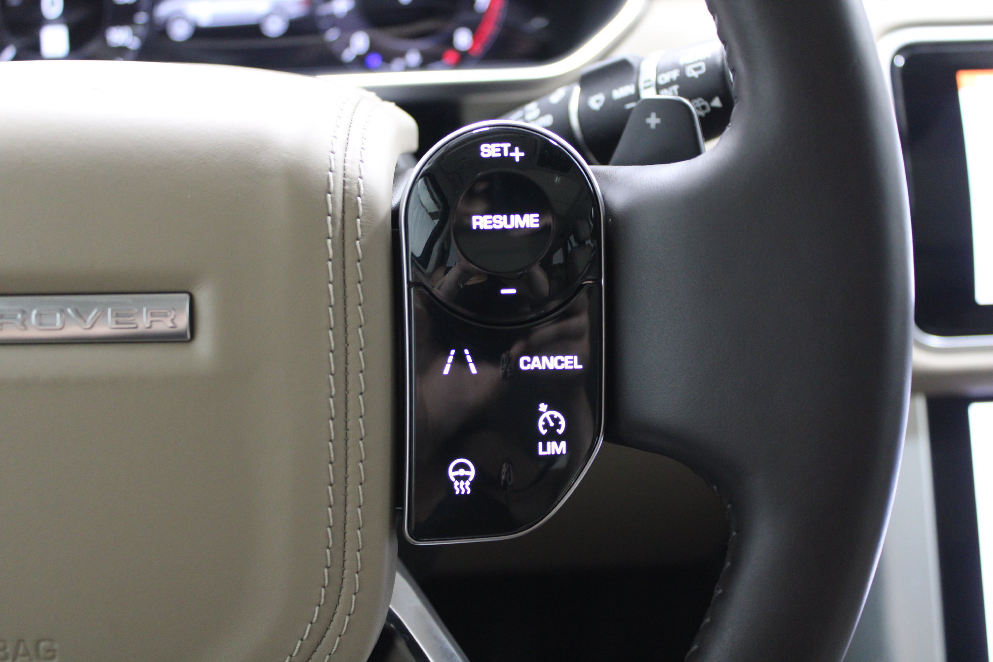 Used 2019 Land Rover Range Rover HSE AWD/4WD image 39