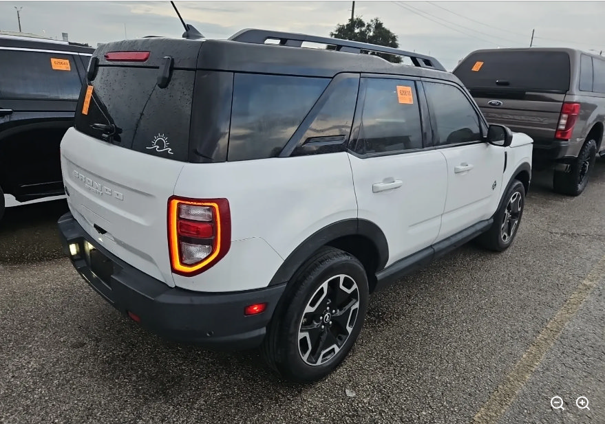 Used 2022 Ford Bronco Sport Outer Banks AWD/4WD image 5