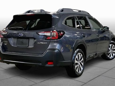 Certified 2025 Subaru Outback Premium image 12