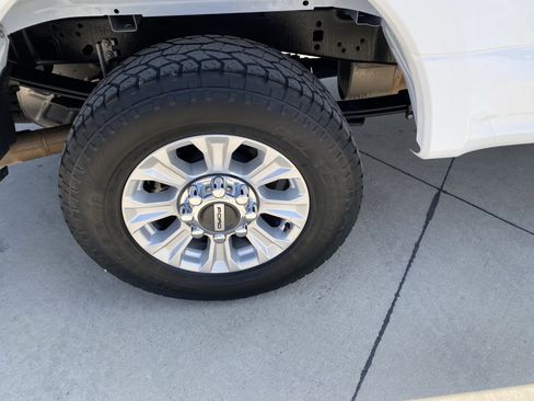 Used 2022 Ford F250 XL w/ STX Appearance Package image 5