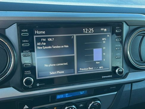 Used 2021 Toyota Tacoma SR5 image 15