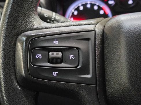 Used 2020 Chevrolet Silverado 1500 Custom w/ Custom Value Package image 29