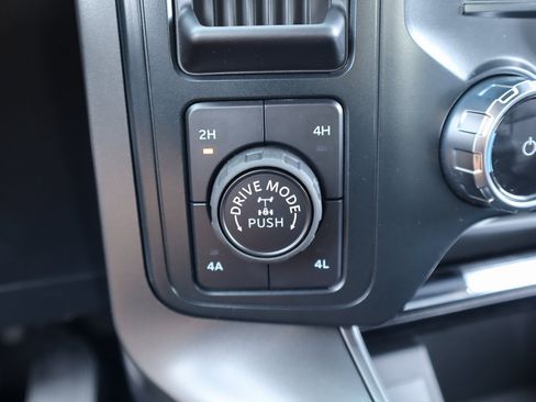 New 2025 Ford F150 Lariat w/ FX4 Off-Road Package image 9