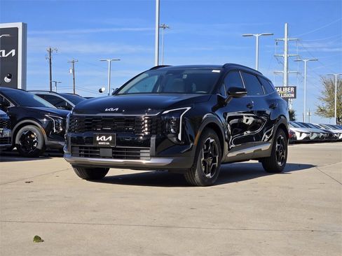 New 2026 Kia Sportage EX w/ EX Panorama Roof Package image 2