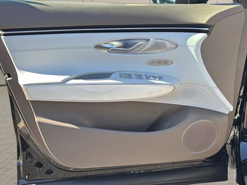 Certified 2026 Genesis GV70 2.5T Advanced image 16