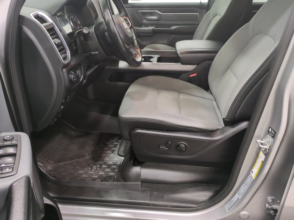 Used 2022 RAM 1500 Big Horn AWD/4WD image 8