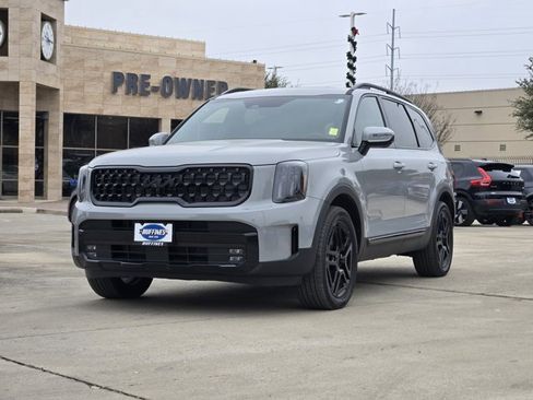 Certified 2025 Kia Telluride SX Prestige X-Line image 3