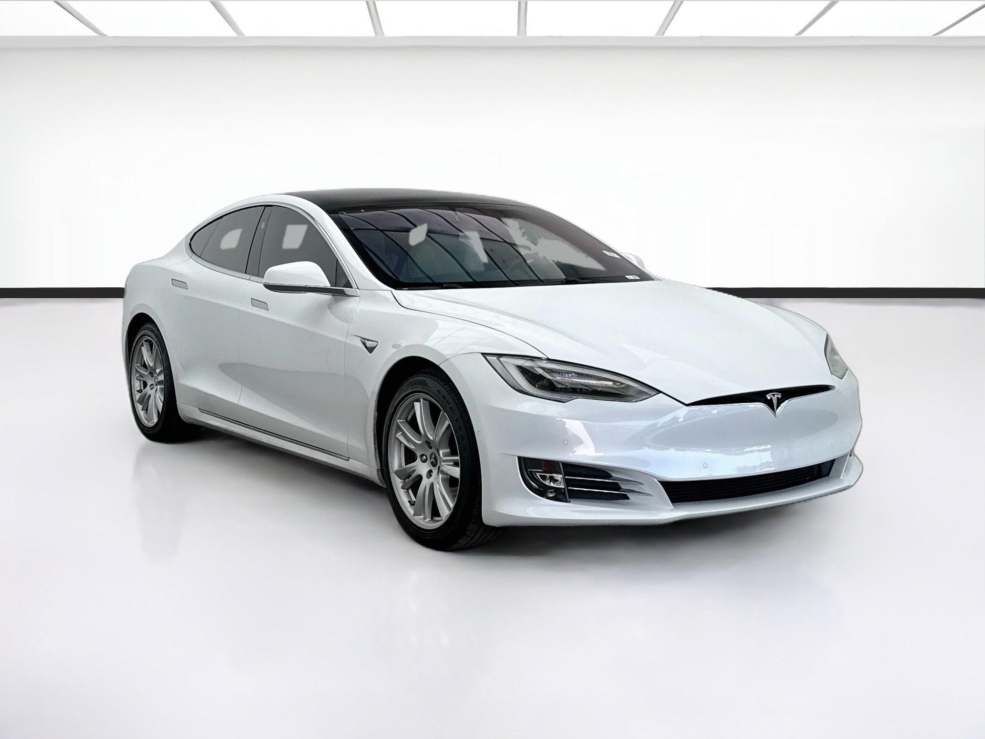Used 2021 Tesla Model S Long Range Plus AWD/4WD image 3