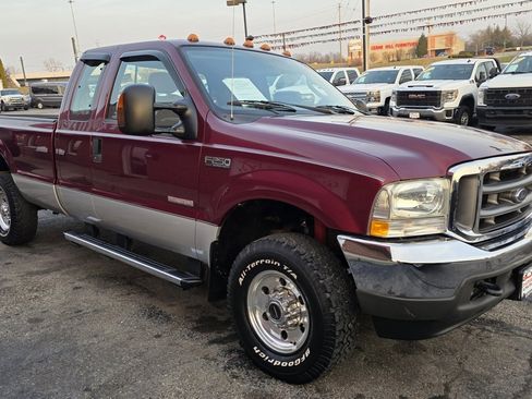 Used 2004 Ford F250 Lariat image 4