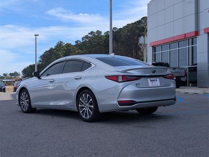 Used 2019 Lexus ES 300h