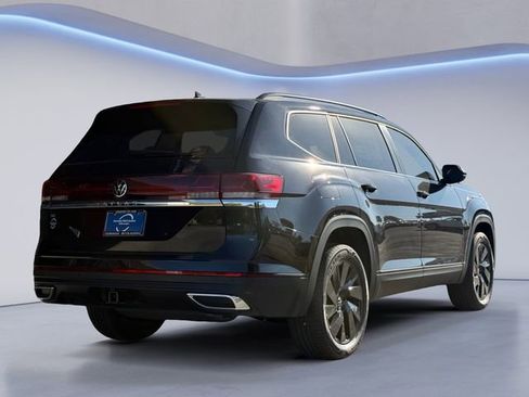 New 2026 Volkswagen Atlas SE image 5