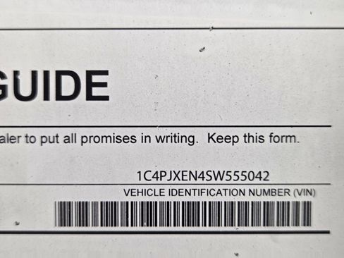 Certified 2025 Jeep Wrangler Sahara image 33