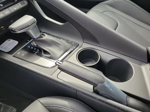 New 2026 Hyundai Elantra SEL Sport FWD image 16