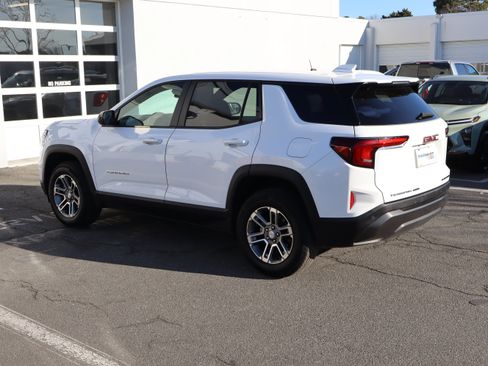 Certified 2025 GMC Terrain Elevation image 8