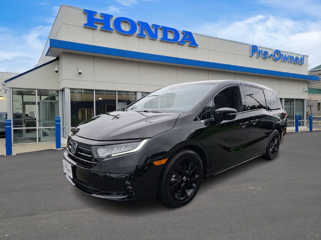 Used 2023 Honda Odyssey Sport image 1