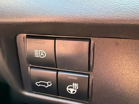 Used 2020 Toyota Highlander Limited AWD/4WD image 15