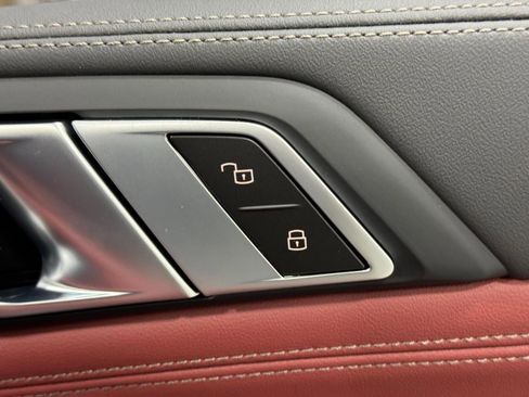 New 2026 BMW X6 M60i image 21