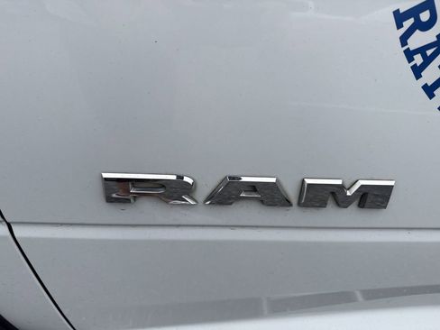 Used 2022 RAM 3500 Tradesman image 13