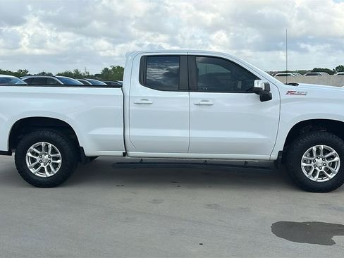 Used 2022 Chevrolet Silverado 1500 LT w/ Z71 Off-Road Package image 15