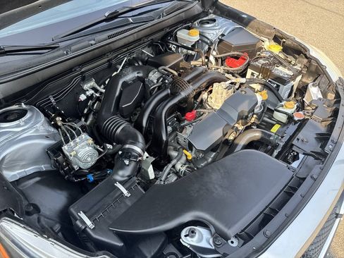 Used 2015 Subaru Legacy 2.5i Premium AWD/4WD image 14