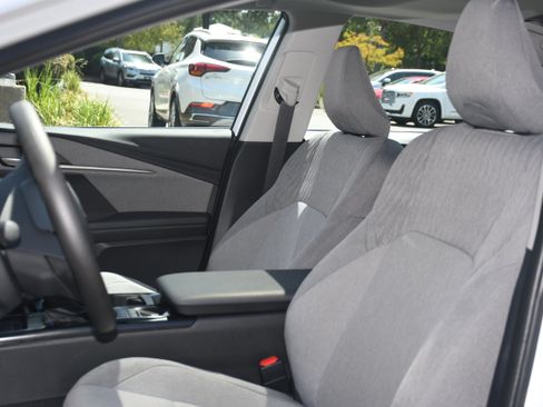 Used 2026 Toyota Camry LE w/ Convenience Package FWD image 12