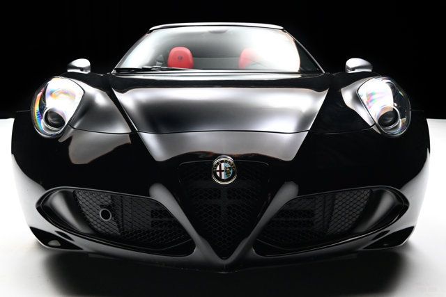 Used 2016 Alfa Romeo 4C Spider RWD image 27