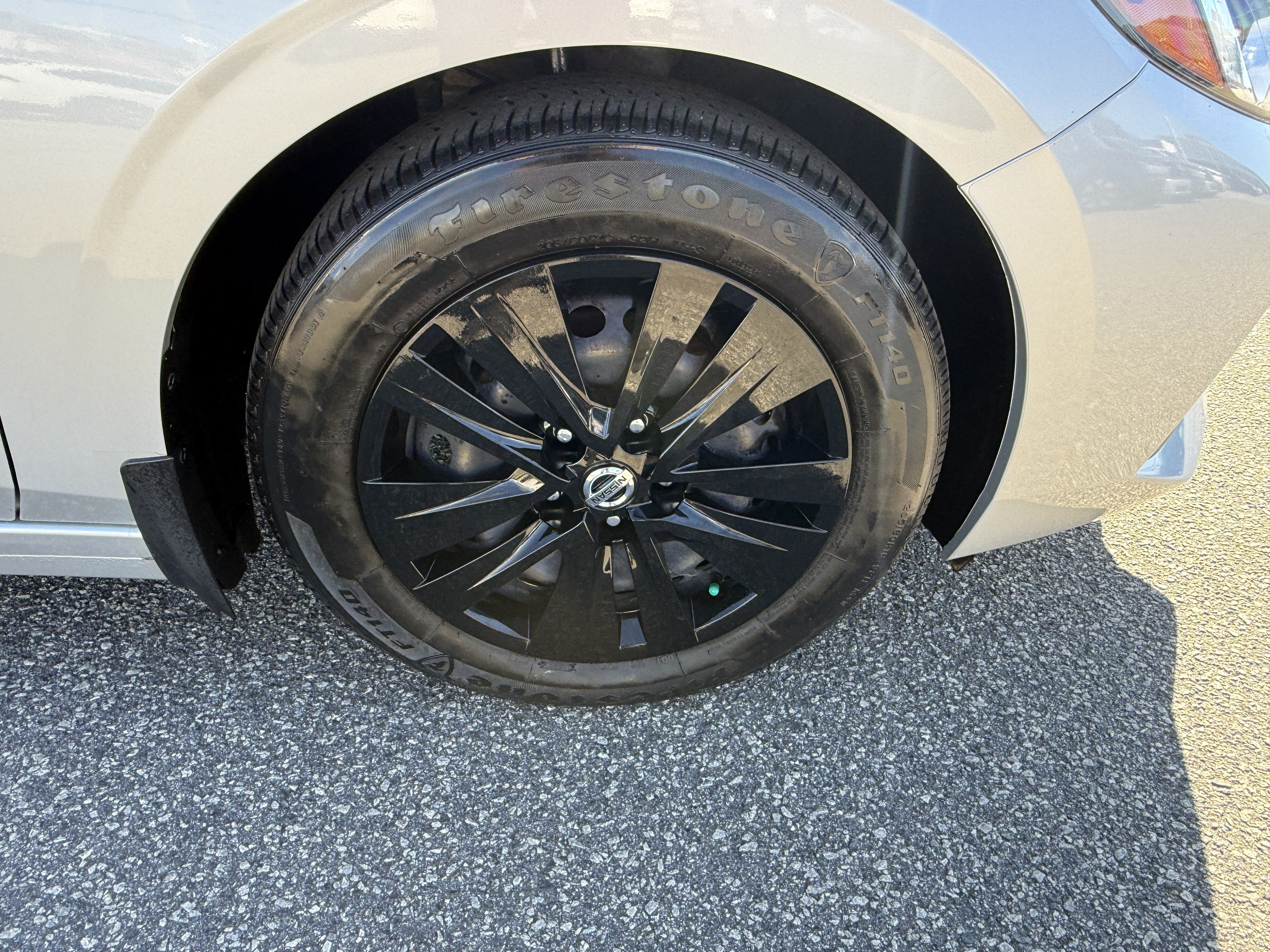 Used 2023 Nissan Sentra S FWD image 13