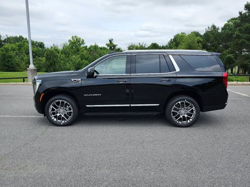 New 2026 GMC Yukon Elevation w/ Elevation Premium Package AWD/4WD image 2