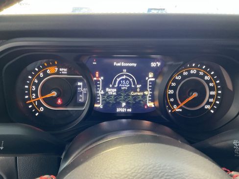 Used 2024 Jeep Wrangler Unlimited Rubicon image 15