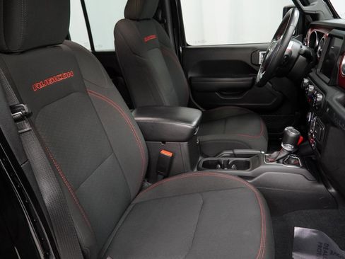 Certified 2022 Jeep Wrangler Unlimited Rubicon w/ Cold Weather Group image 44