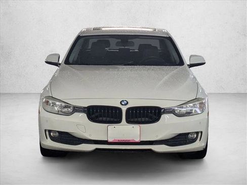 Used 2015 BMW 320i Sedan image 2