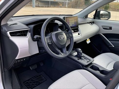 New 2026 Toyota Corolla Cross L image 8