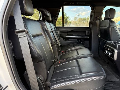 Used 2019 Ford Expedition XLT w/ Equipment Group 202A image 39