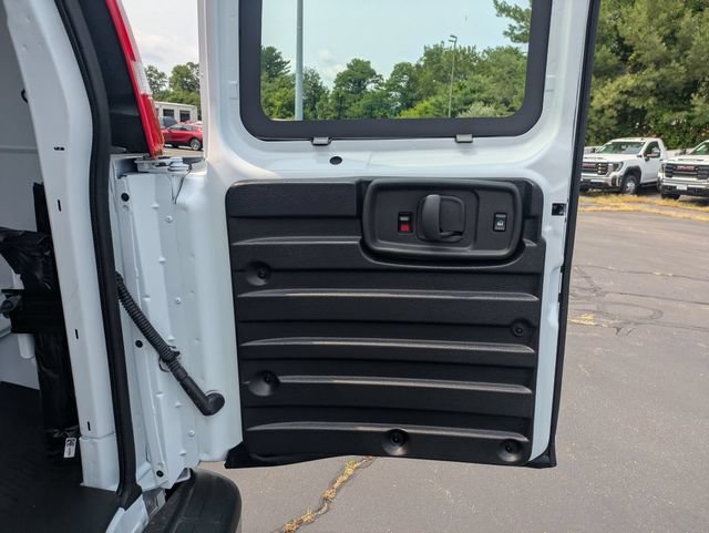 New 2026 GMC Savana 3500 Extended w/ Driver Convenience Package RWD image 24