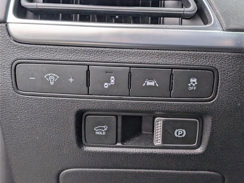 Used 2022 Hyundai Palisade Calligraphy image 25