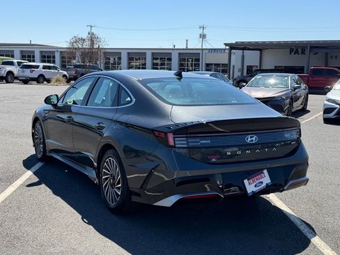 Used 2025 Hyundai Sonata SEL image 6