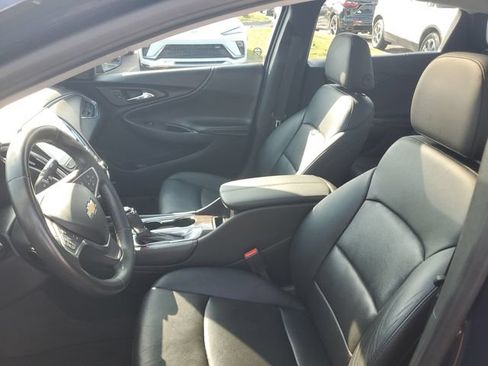 Used 2018 Chevrolet Malibu Premier w/ Premier Sport Package FWD image 16
