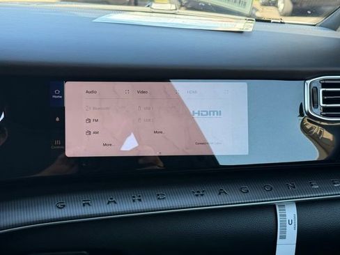 New 2026 Jeep Grand Wagoneer Summit image 27