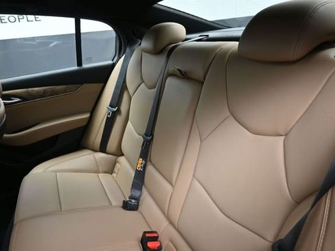 Used 2025 Cadillac CT5 Premium Luxury RWD image 20